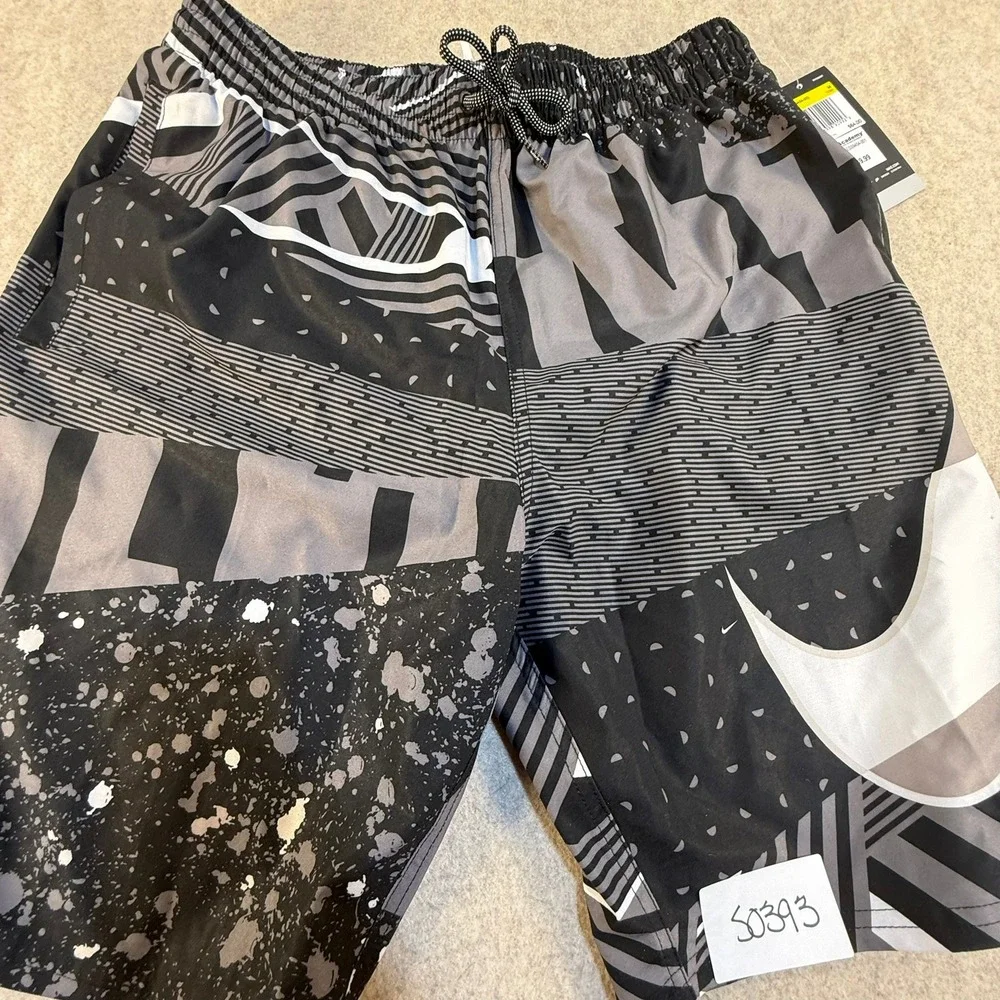 NWT Nike Mens Swim Trunks M Black Grey Collage Swoosh Board‎ Shorts NESS9454-001